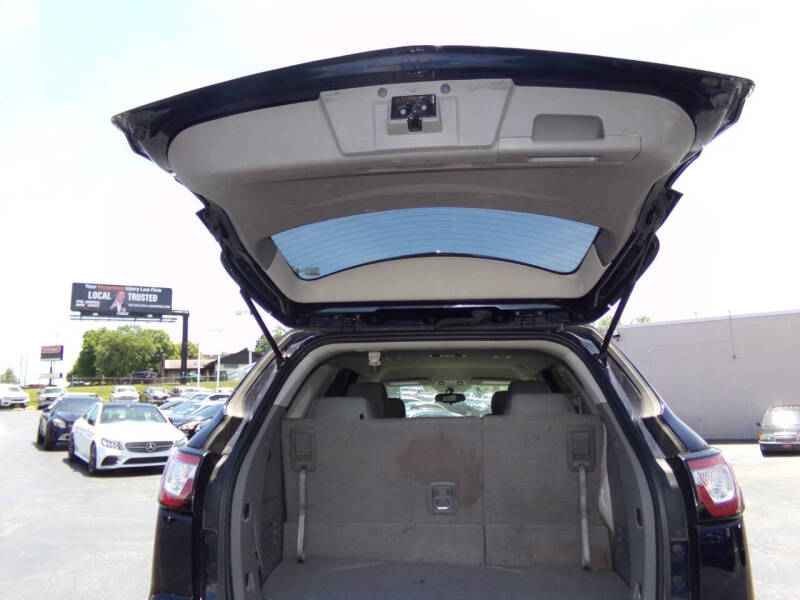 2017 Chevrolet Traverse LS