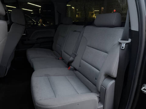 2018 Chevrolet Silverado 1500 Custom