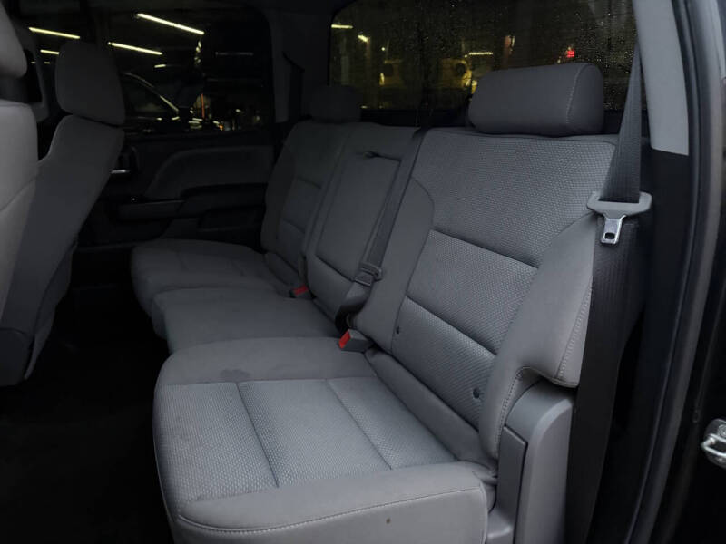 2018 Chevrolet Silverado 1500 Custom