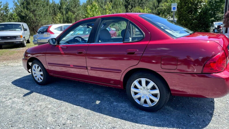 2004 Nissan Sentra 1.8 photo 11