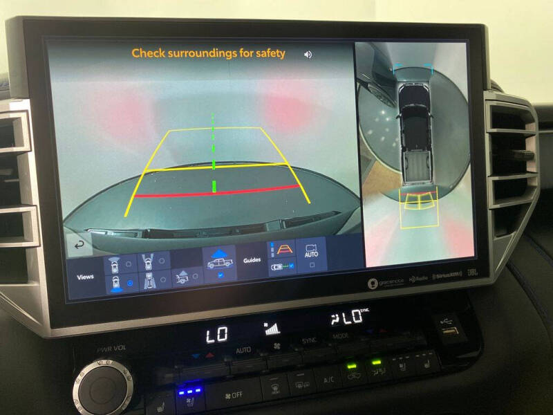 2024 Toyota Tundra Platinum HV