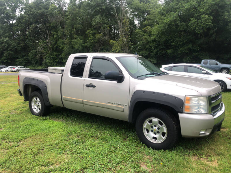 2007 Chevrolet Silverado 1500 for sale at J.W. Auto Sales INC in Flemington NJ