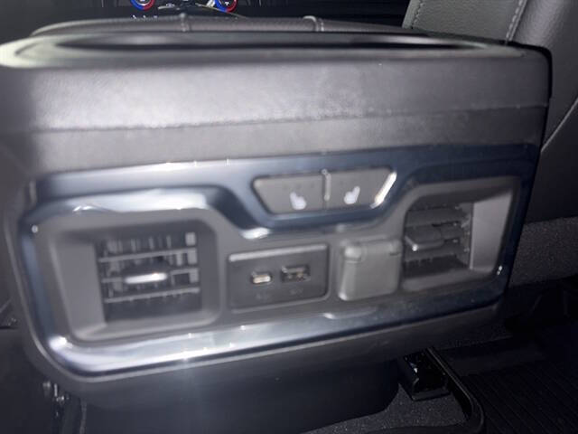 2023 GMC Sierra 3500HD