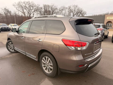 2014 Nissan Pathfinder S
