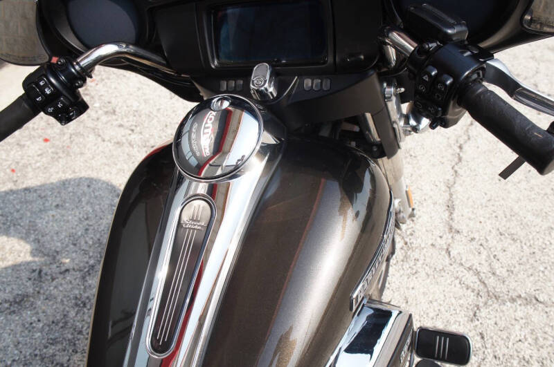 2021 Harley-Davidson Street Glide