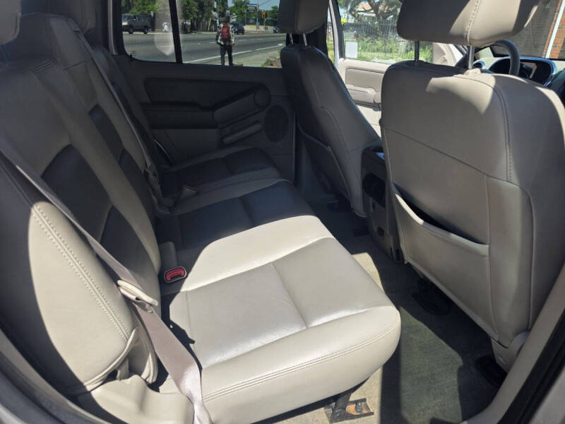 2007 Ford Explorer XLT