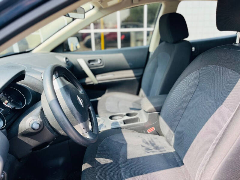 2014 Nissan Rogue Select S