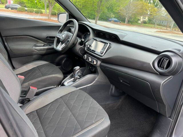 2020 Nissan Kicks S