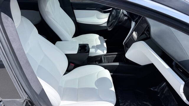 2020 Tesla Model X Long Range