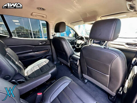 2020 GMC Acadia Denali
