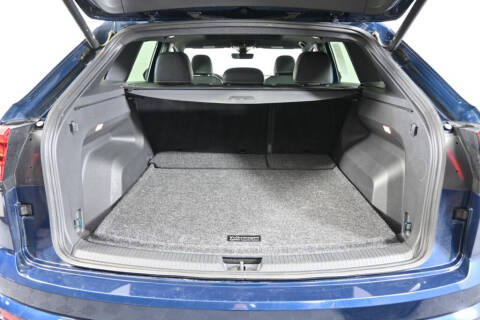 2023 Volkswagen Atlas Cross Sport V6 SEL R-Line Black 4Motion