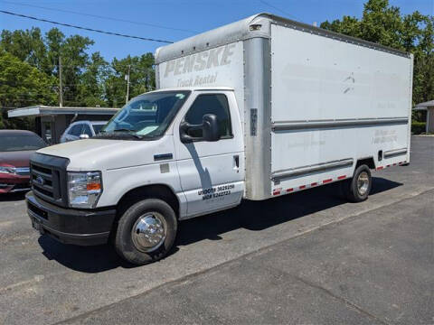 2018 Ford E-Series for sale at GAHANNA AUTO SALES in Gahanna OH
