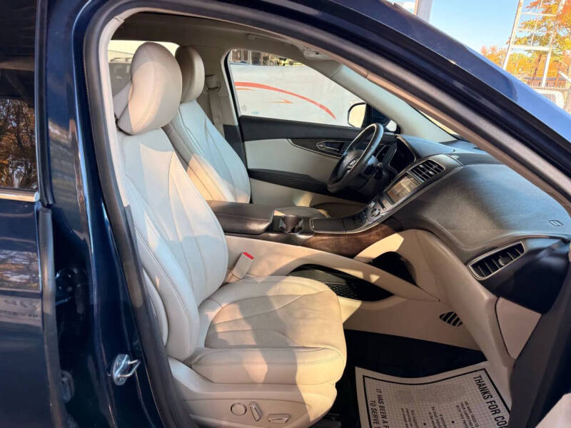 2017 Lincoln MKX Reserve