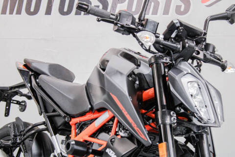 2023 KTM 390 Duke