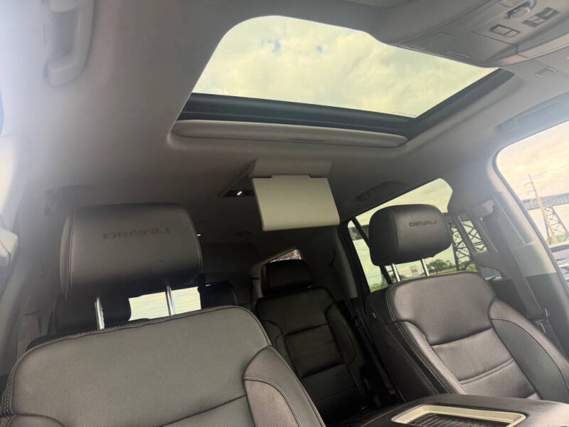 2016 GMC Yukon Denali