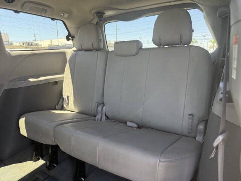 2015 Toyota Sienna