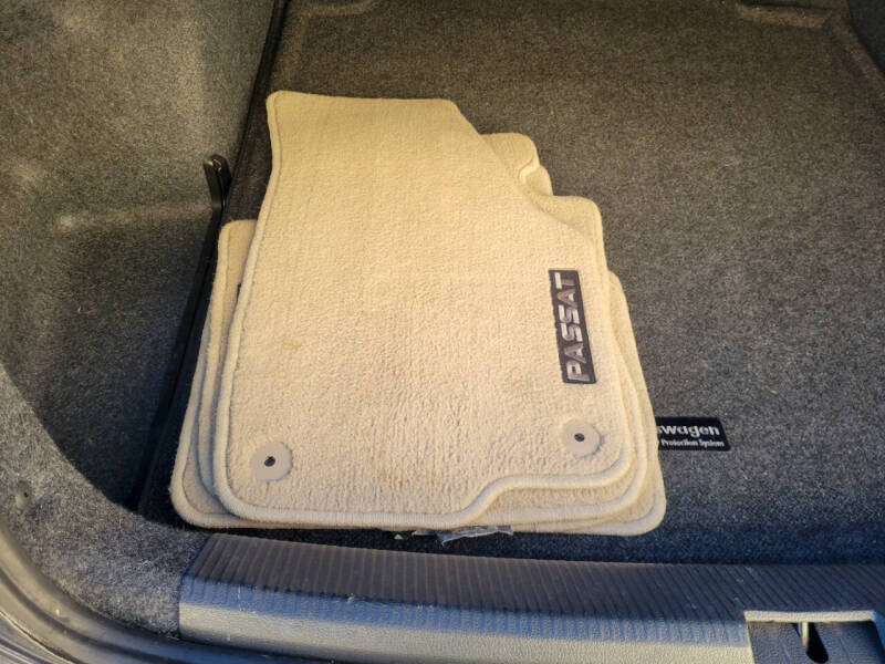 2013 Volkswagen Passat SE PZEV