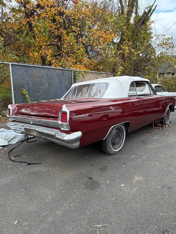 1963 Oldsmobile F-85