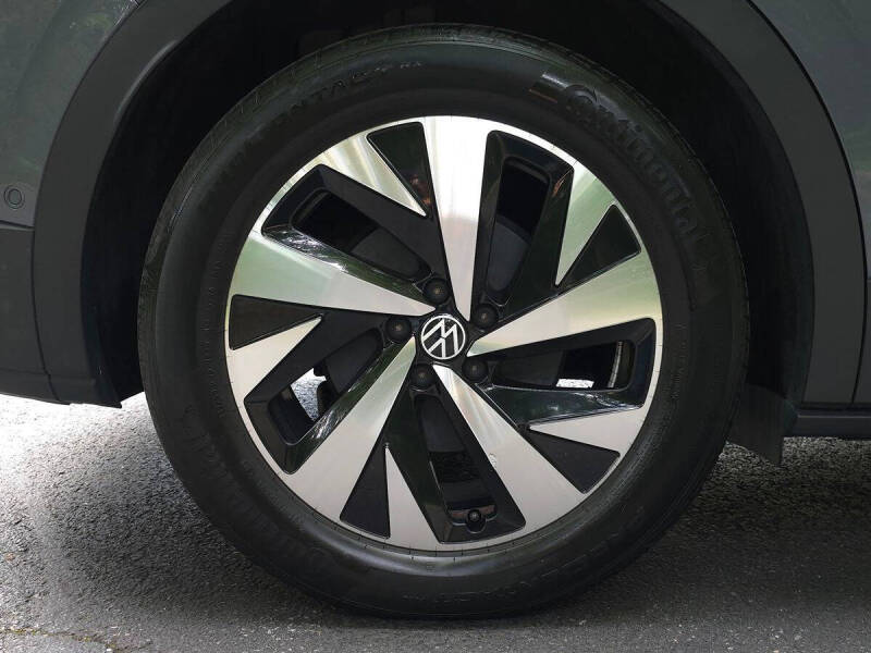 2023 Volkswagen ID.4 Pro
