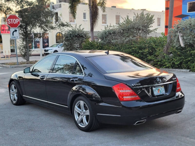 2011 Mercedes-Benz S-Class S 550 4MATIC