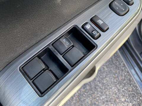 2013 Toyota Camry Hybrid LE