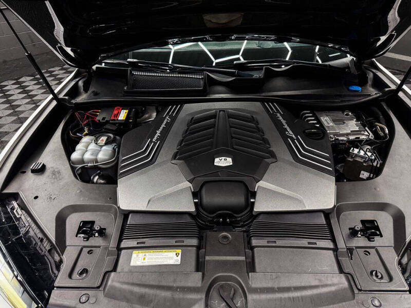 2019 Lamborghini Urus