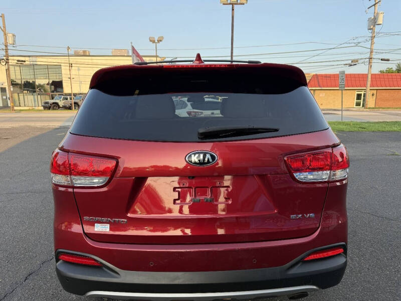 2016 Kia Sorento EX V6