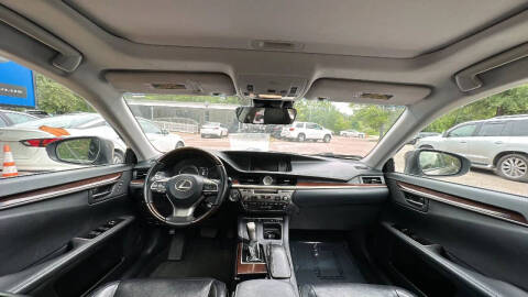 2017 Lexus ES 350