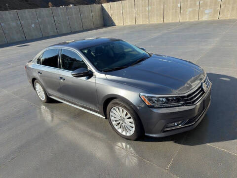 2016 Volkswagen Passat 1.8T SE