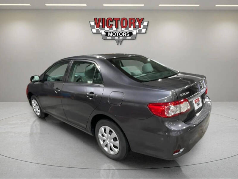 2011 Toyota Corolla LE