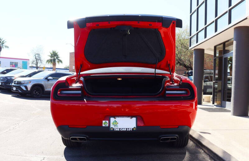 2023 Dodge Challenger SXT