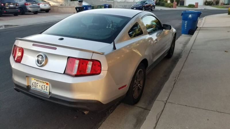 2011 Ford Mustang V6 Premium