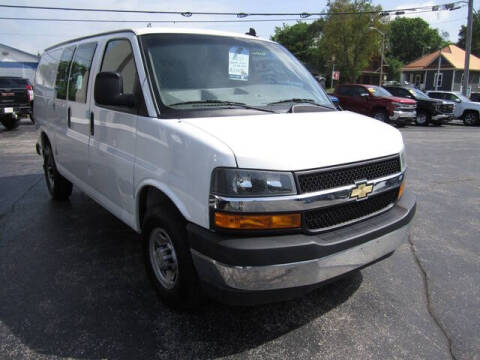 2023 Chevrolet Express 2500