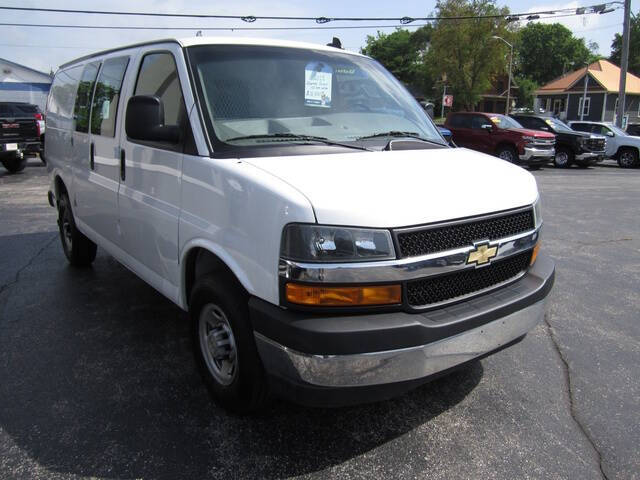 2023 Chevrolet Express 2500