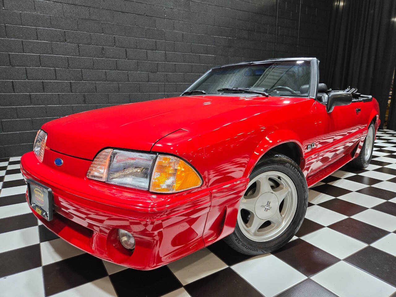 1992 Ford Mustang 80