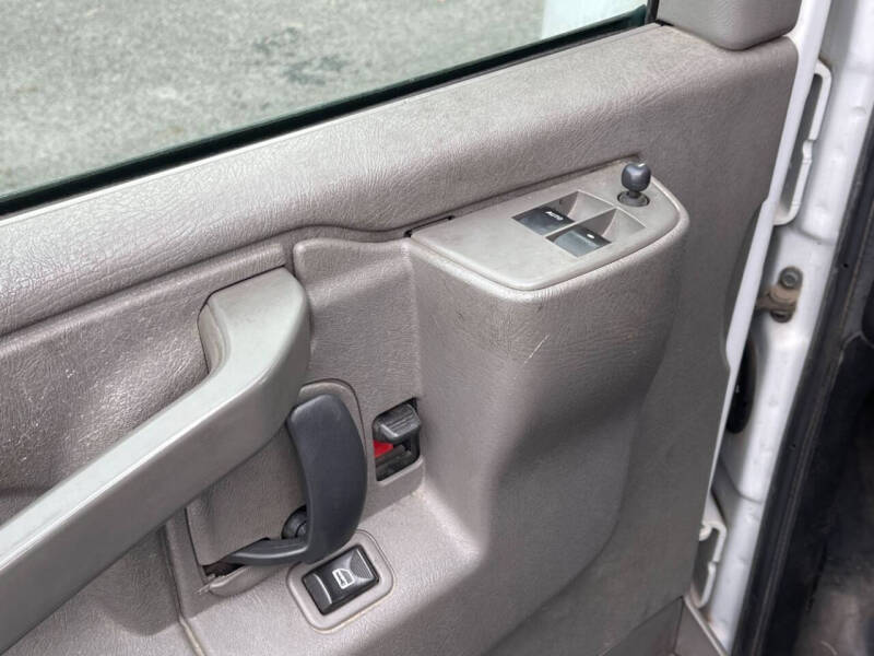 2019 Chevrolet Express 2500