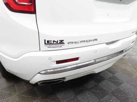 2020 GMC Acadia Denali