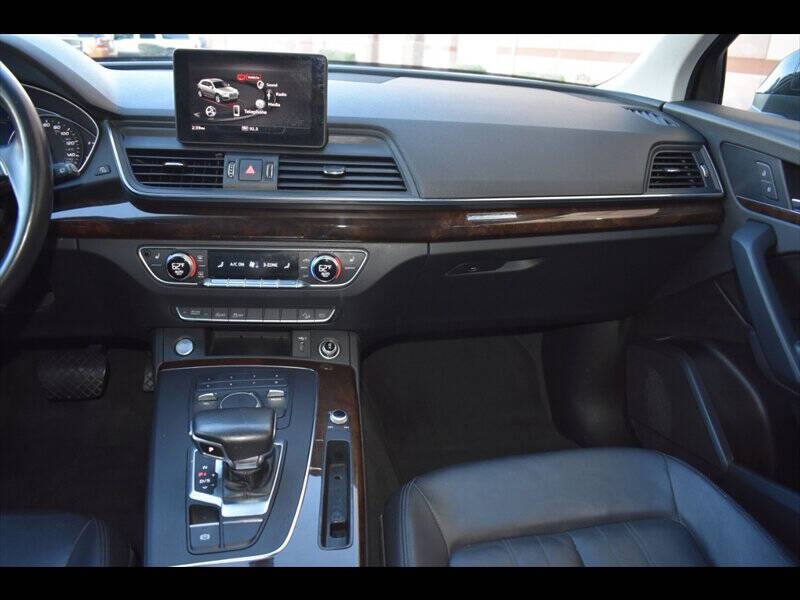 2019 Audi Q5 quattro Premium 45 TFSI