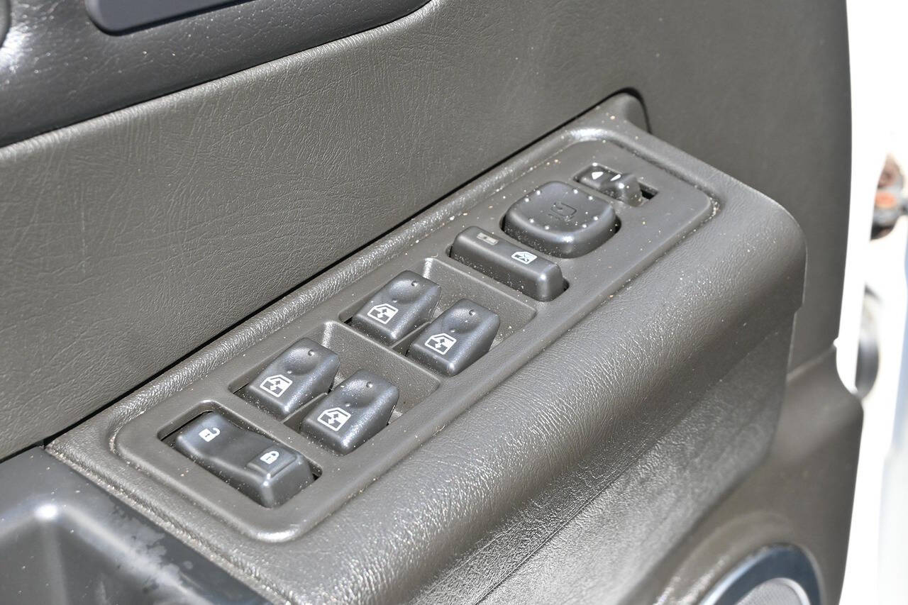 2006 HUMMER H2 SUT 85