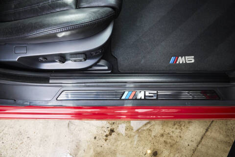 2001 BMW M5