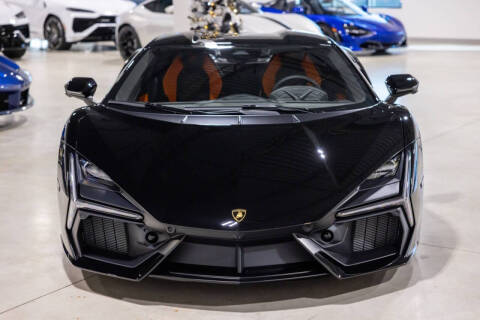 2025 Lamborghini Revuelto