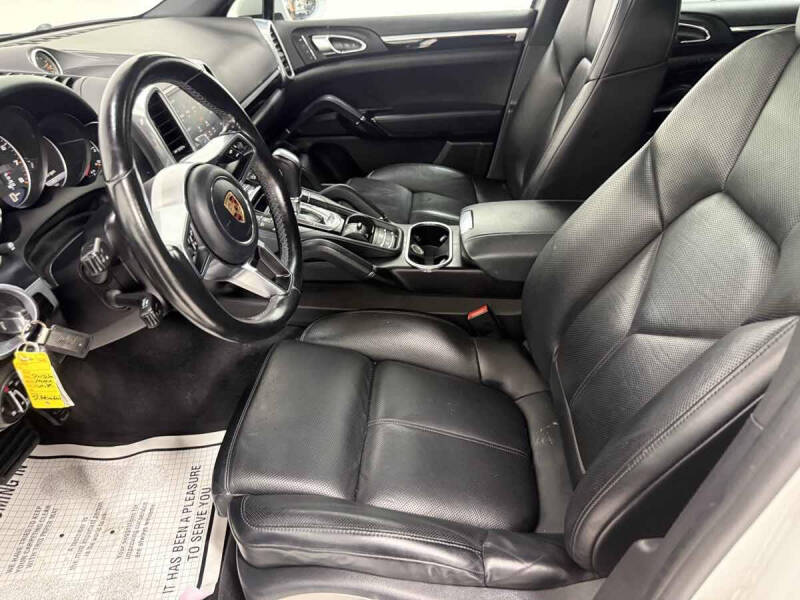 2017 Porsche Cayenne