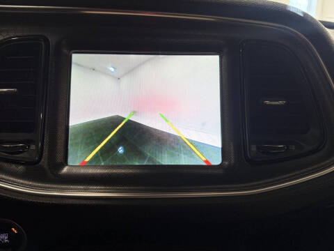 2015 Dodge Challenger SXT Plus