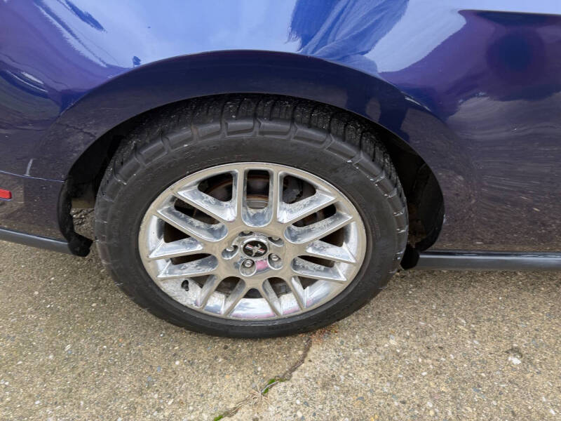 2012 Ford Mustang V6 Premium