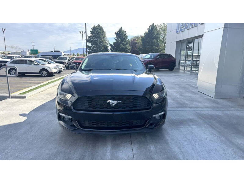 2016 Ford Mustang EcoBoost Premium