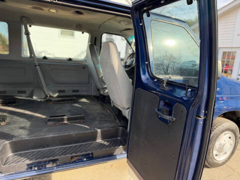 2008 Ford E-Series E-350 SD XLT