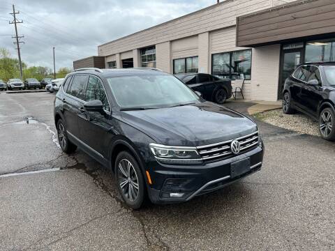 2019 Volkswagen Tiguan for sale at Dean's Auto Sales in Flint MI
