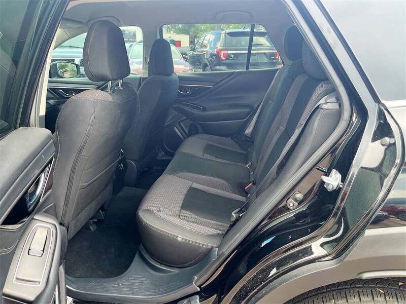 2023 Subaru Outback Premium