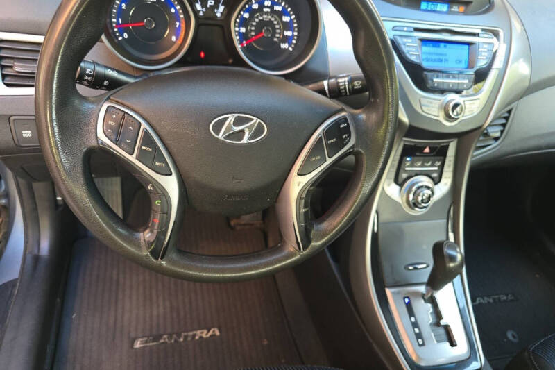 2013 Hyundai Elantra Coupe GS