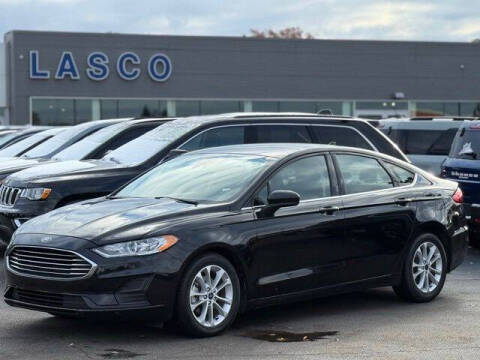 2020 Ford Fusion SE
